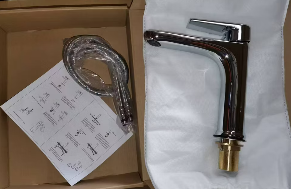 70035 Dual-Control Hot and Cold Bathroom Basin Faucet